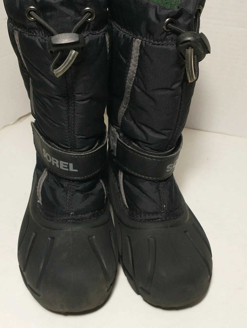 Sorel Flurry Winter Boot, Waterproof/ Warm, Size 2, Black, Removable Felt Liners